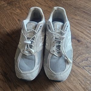 990v5 Nimbus Cloud Colorway